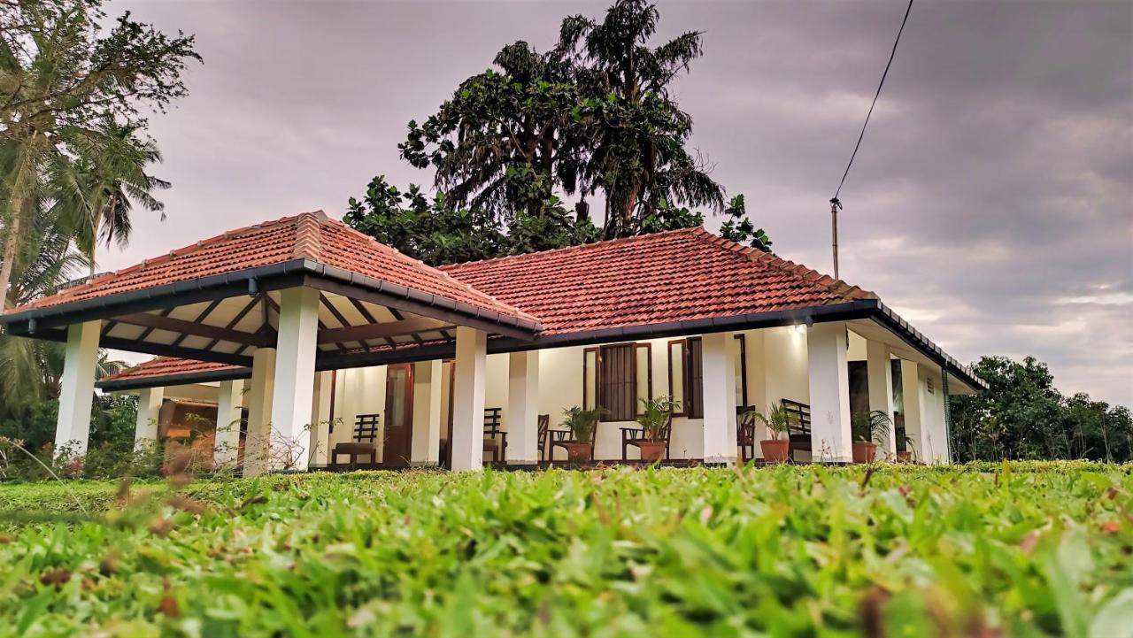 Villa Aroma Woods Hikkaduwa Exterior foto